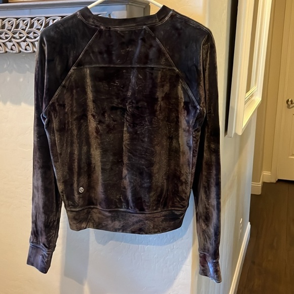 NWOT LULULEMON Velour Warm Down Crew! - Picture 6 of 6